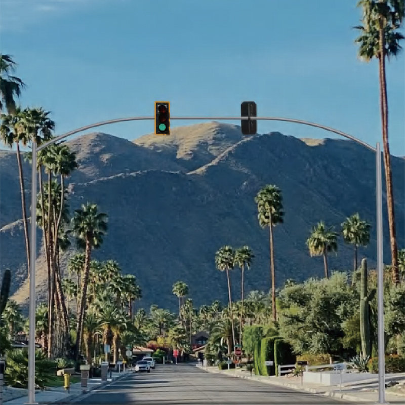 Poteau de feu de circulation en aluminium avec bras