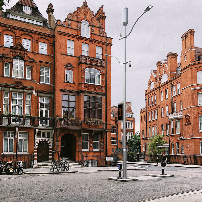Poteau de lampadaire intelligent en alliage d'aluminium